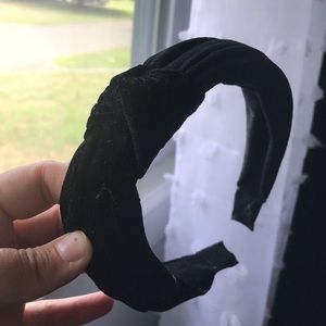 Black Velvet Headband